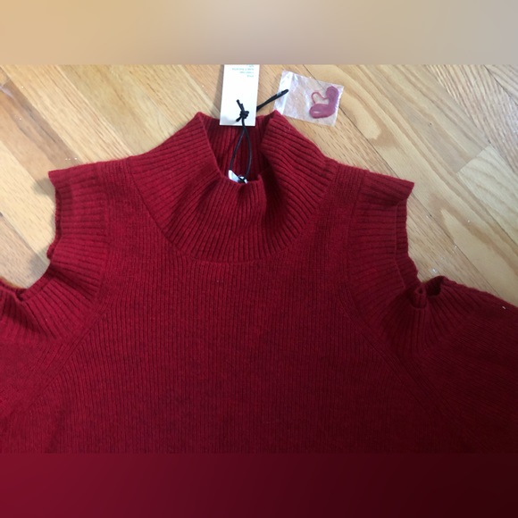 Rebecca Minkoff red cowl neck sweater with shoulder cut outs - Picture 4 of 5